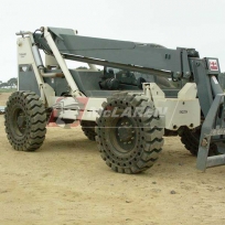 Flat Proof Tires on a Telehandler Terex TH844C United_Rentals